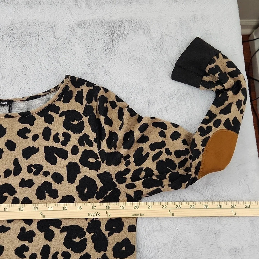 PINK CLOVER Animal print long sleeve soft top with elbow patch - Picture 7 of 9